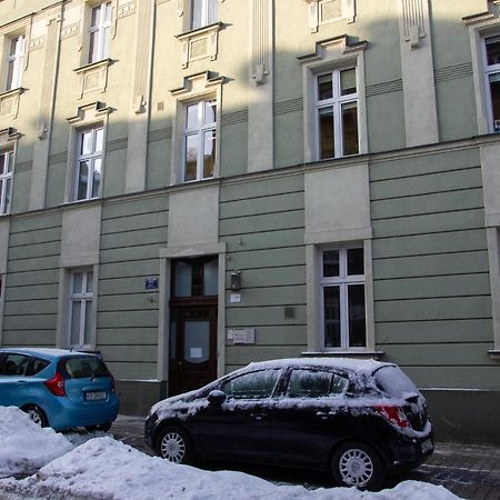 Zamoyskiego Jacuzzi Apartment Krasków Εξωτερικό φωτογραφία